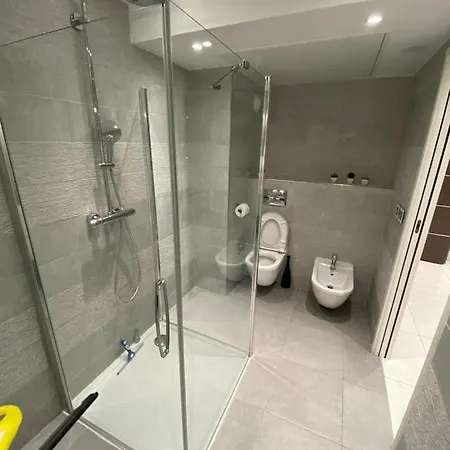 Exclusive アパート サントロペ