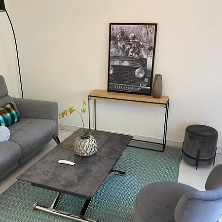 Exclusive アパート サントロペ