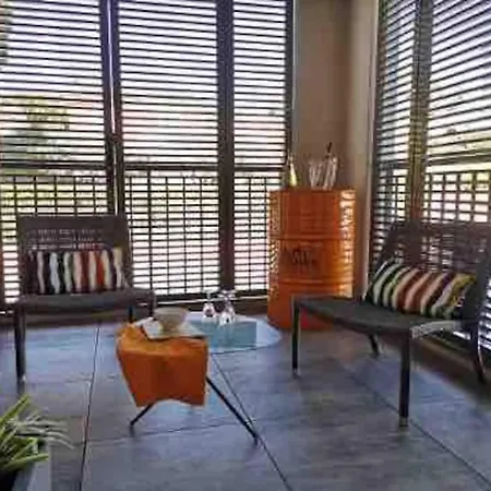 Exclusive アパート